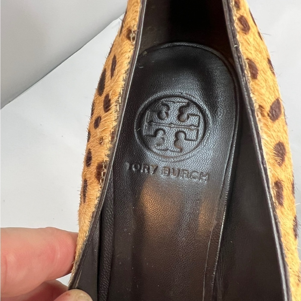 Tory Burch Cheetah Print Calf Hair Heels Pumps Women's Size 8M Classic Style - Picture 12 of 15